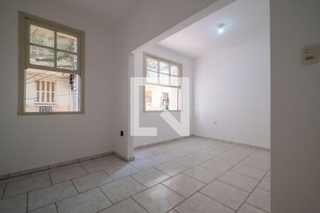 Sala/Quarto de apartamento à venda com 1 quarto, 32m² em Centro, Porto Alegre
