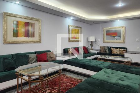 Apartamento à venda com 204m², 3 quartos e 3 vagasÁrea comum - Salão de festas