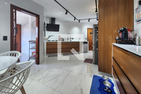 Apartamento à venda com 204m², 3 quartos e 3 vagasCozinha