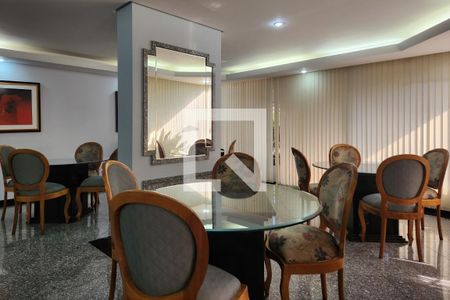 Apartamento à venda com 204m², 3 quartos e 3 vagasÁrea comum - Salão de festas