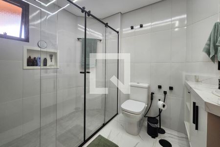 Apartamento à venda com 204m², 3 quartos e 3 vagasBanheiro da Suíte 1