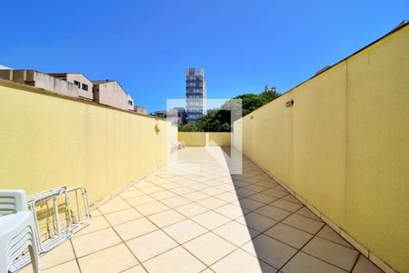 Apartamento à venda com 166m², 3 quartos e 3 vagasCobertura