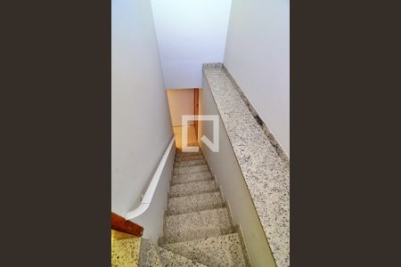 Apartamento à venda com 166m², 3 quartos e 3 vagasEscada