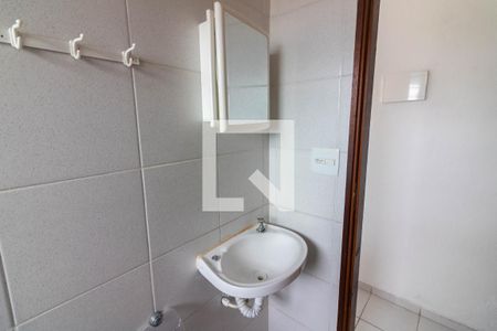 Banheiro  de apartamento para alugar com 1 quarto, 50m² em Jardim Casablanca, São Paulo