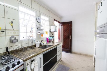 Casa à venda com 228m², 3 quartos e 3 vagasCozinha