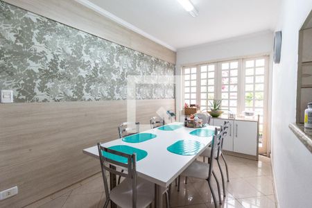 Casa à venda com 228m², 3 quartos e 3 vagasSala de jantar