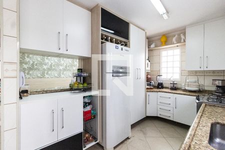 Casa à venda com 228m², 3 quartos e 3 vagasCozinha