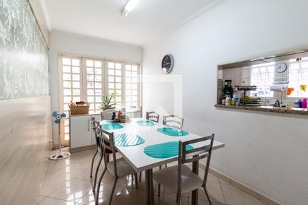 Casa à venda com 228m², 3 quartos e 3 vagasSala de jantar