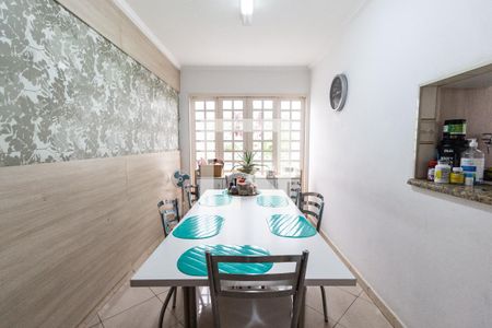 Casa à venda com 228m², 3 quartos e 3 vagasSala de jantar