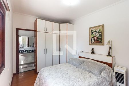 Casa à venda com 228m², 3 quartos e 3 vagasQuarto 3