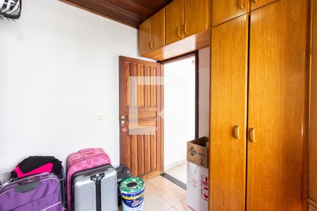 Casa à venda com 228m², 3 quartos e 3 vagasQuarto de serviço