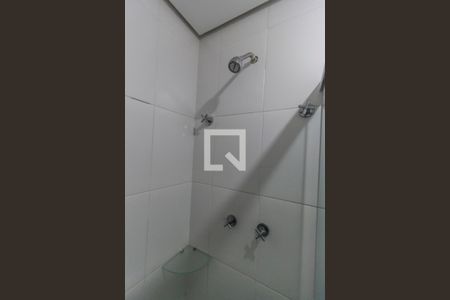 Apartamento para alugar com 60m², 2 quartos e 1 vaga Apartamento para alugar com 60m², 2 quartos e 1 vagaDetalhe do Banheiro da Suite
