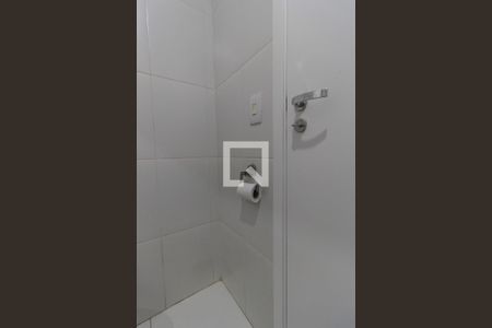 Apartamento para alugar com 60m², 2 quartos e 1 vaga Apartamento para alugar com 60m², 2 quartos e 1 vagaDetalhe do Banheiro da Suite