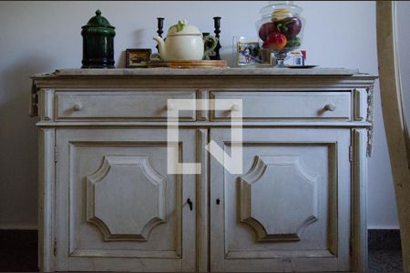 Casa de condomínio para alugar com 200m², 3 quartos e 3 vagasQuarto 2 - armário