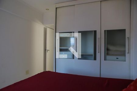 Suíte de apartamento para alugar com 3 quartos, 270m² em José Menino, Santos