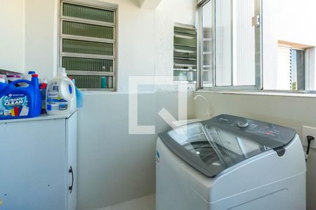 Apartamento à venda com 82m², 3 quartos e 1 vagaÁrea de Serviço