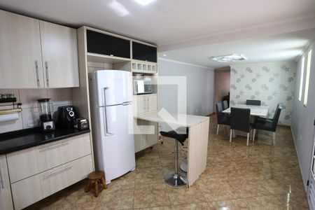Casa para alugar com 400m², 3 quartos e 2 vagasCozinha