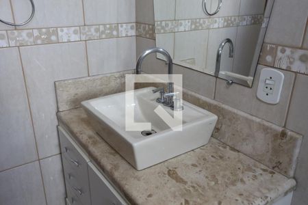 Casa para alugar com 400m², 3 quartos e 2 vagasBanheiro da Suíte