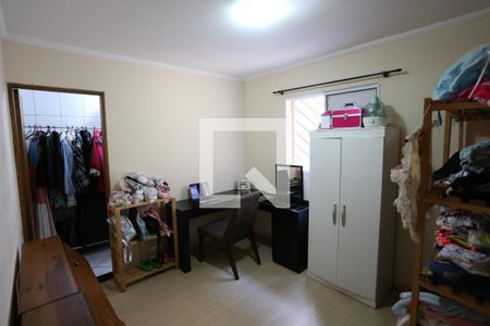 Casa para alugar com 400m², 3 quartos e 2 vagasQuarto 2