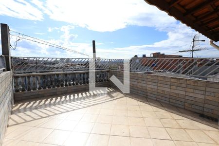 Casa para alugar com 400m², 3 quartos e 2 vagasTerraço