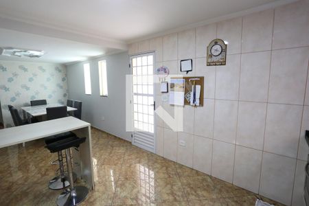 Casa para alugar com 400m², 3 quartos e 2 vagasCozinha