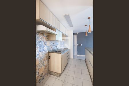 Apartamento para alugar com 68m², 3 quartos e 2 vagasCozinha