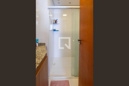 Apartamento à venda com 135m², 2 quartos e 2 vagas Apartamento à venda com 135m², 2 quartos e 2 vagasBanheiro da Suíte 2