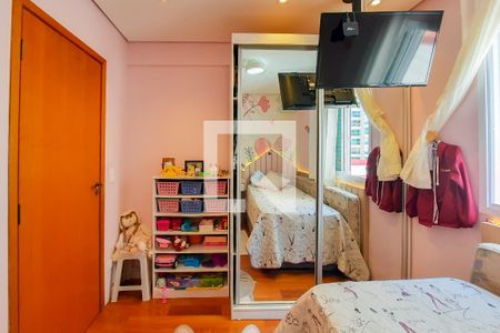 Apartamento à venda com 135m², 2 quartos e 2 vagas Apartamento à venda com 135m², 2 quartos e 2 vagasSuíte 2