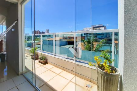 Apartamento à venda com 135m², 2 quartos e 2 vagas Apartamento à venda com 135m², 2 quartos e 2 vagasCobertura