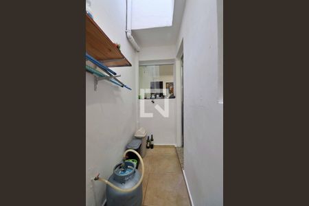 Casa à venda com 80m², 2 quartos e sem vagaÁrea de Serviço