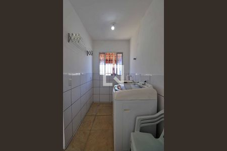 Casa à venda com 80m², 2 quartos e sem vagaÁrea de Serviço 2