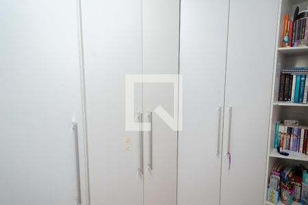 Apartamento para alugar com 50m², 2 quartos e 1 vagaCloset - Quarto 2