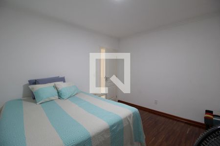 Casa de condomínio para alugar com 270m², 4 quartos e 4 vagasSuíte 1