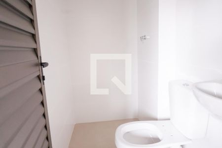 Apartamento à venda com 127m², 3 quartos e 3 vagas Apartamento à venda com 127m², 3 quartos e 3 vagasBanheiro de serviço
