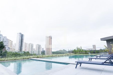 Apartamento à venda com 127m², 3 quartos e 3 vagas Apartamento à venda com 127m², 3 quartos e 3 vagasPiscina