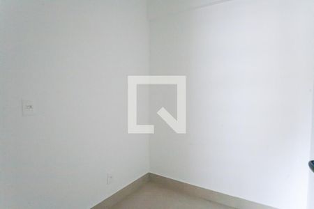 Apartamento à venda com 127m², 3 quartos e 3 vagas Apartamento à venda com 127m², 3 quartos e 3 vagasQuarto de Serviço