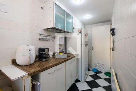 Apartamento à venda com 75m², 2 quartos e 1 vaga Apartamento à venda com 75m², 2 quartos e 1 vagaCozinha