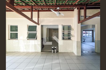 Apartamento à venda com 75m², 2 quartos e 1 vaga Apartamento à venda com 75m², 2 quartos e 1 vagaÁrea comum - Salão de festas