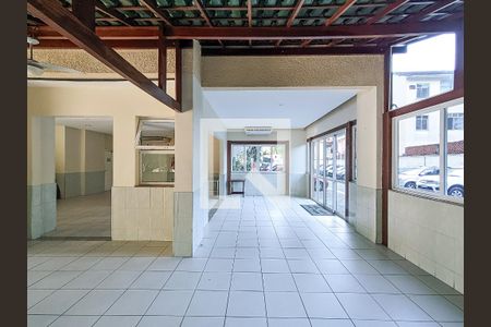 Apartamento à venda com 75m², 2 quartos e 1 vaga Apartamento à venda com 75m², 2 quartos e 1 vagaÁrea comum - Salão de festas