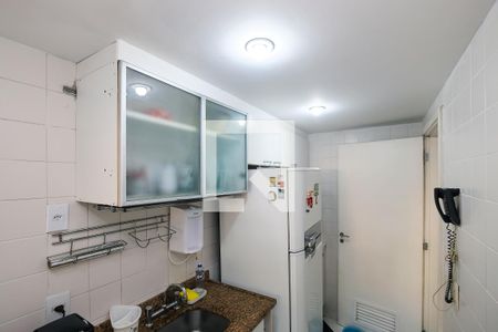 Apartamento à venda com 75m², 2 quartos e 1 vaga Apartamento à venda com 75m², 2 quartos e 1 vagaCozinha
