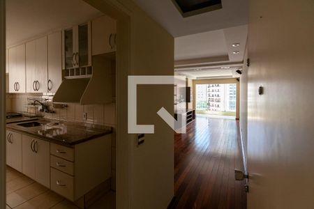 Entrada de apartamento para alugar com 3 quartos, 90m² em Perdizes, São Paulo