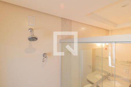 Casa de condomínio à venda com 429m², 5 quartos e 2 vagas Casa de condomínio à venda com 429m², 5 quartos e 2 vagasBanheiro da Suíte 1