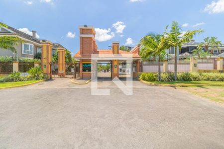 Casa de condomínio à venda com 429m², 5 quartos e 2 vagas Casa de condomínio à venda com 429m², 5 quartos e 2 vagasFachada do condomínio