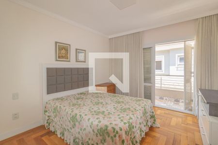 Casa de condomínio à venda com 429m², 5 quartos e 2 vagas Casa de condomínio à venda com 429m², 5 quartos e 2 vagasQuarto Suíte 1