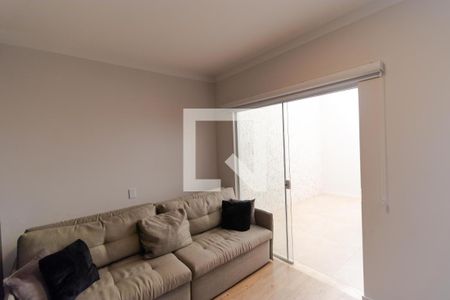 Sala de TV de casa à venda com 4 quartos, 275m² em Jardim Bom Retiro, Campinas