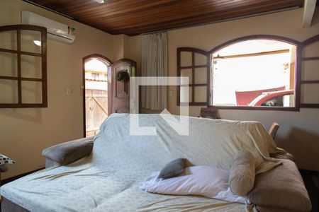 Sala de casa de condomínio para alugar com 3 quartos, 120m² em Recreio dos Bandeirantes, Rio de Janeiro