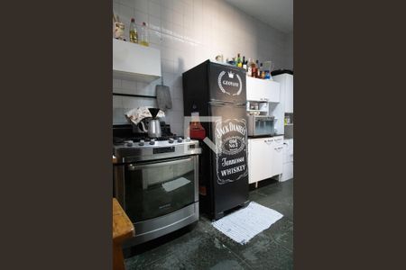 Cozinha de casa de condomínio para alugar com 3 quartos, 120m² em Recreio dos Bandeirantes, Rio de Janeiro