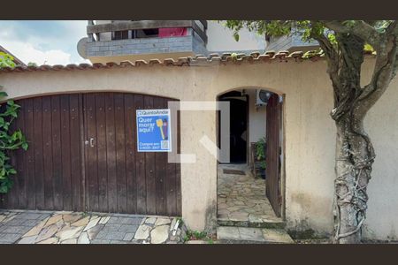 Casa de condomínio para alugar com 120m², 3 quartos e 2 vagasFachada