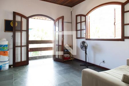 Casa de condomínio para alugar com 120m², 3 quartos e 2 vagasQuarto 1