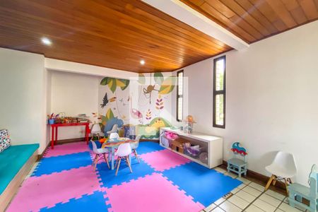 Apartamento para alugar com 397m², 4 quartos e 4 vagasÁrea comum